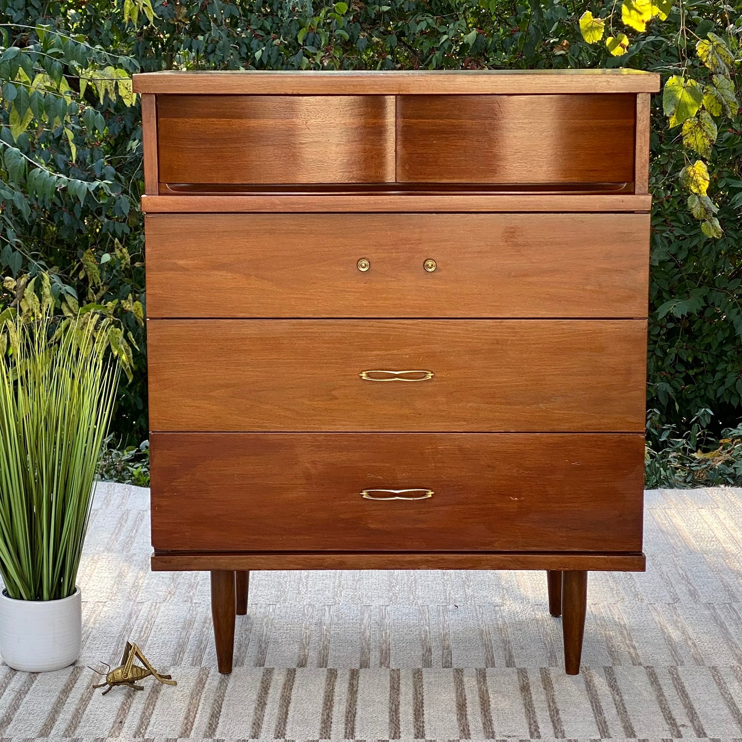 Vintage MCM 4 Drawer Dresser