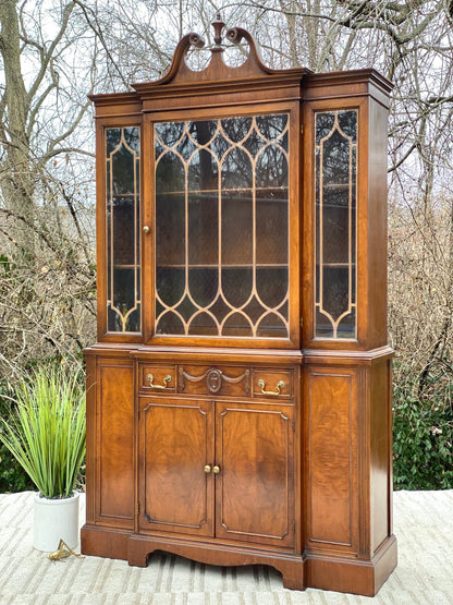 Vintage Thomasville Walnut Display Hutch