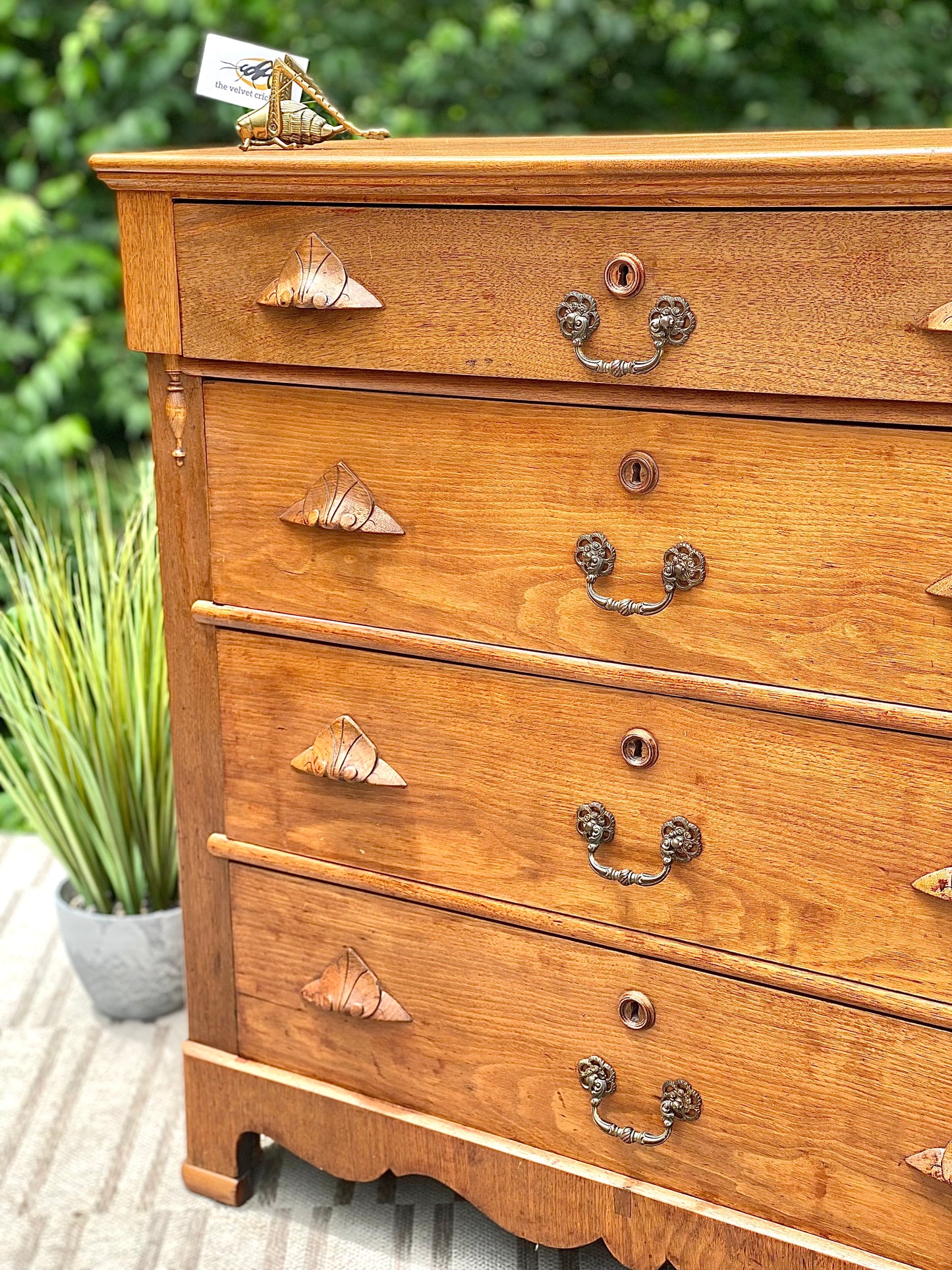 Vintage Solid Wood 4 Drawer Dresser