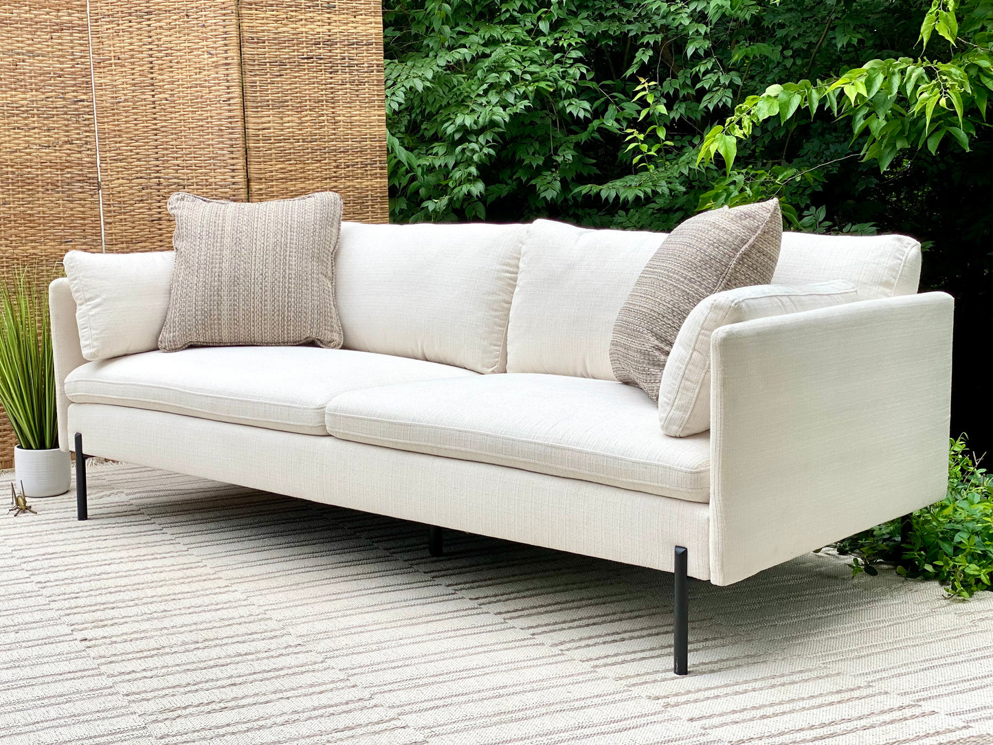 Modern White Fabric Sofa