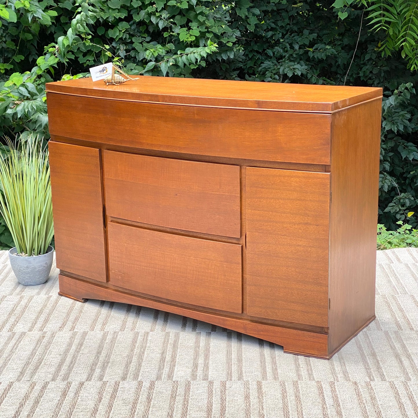 Vintage MCM Mid Century Buffet Credenza