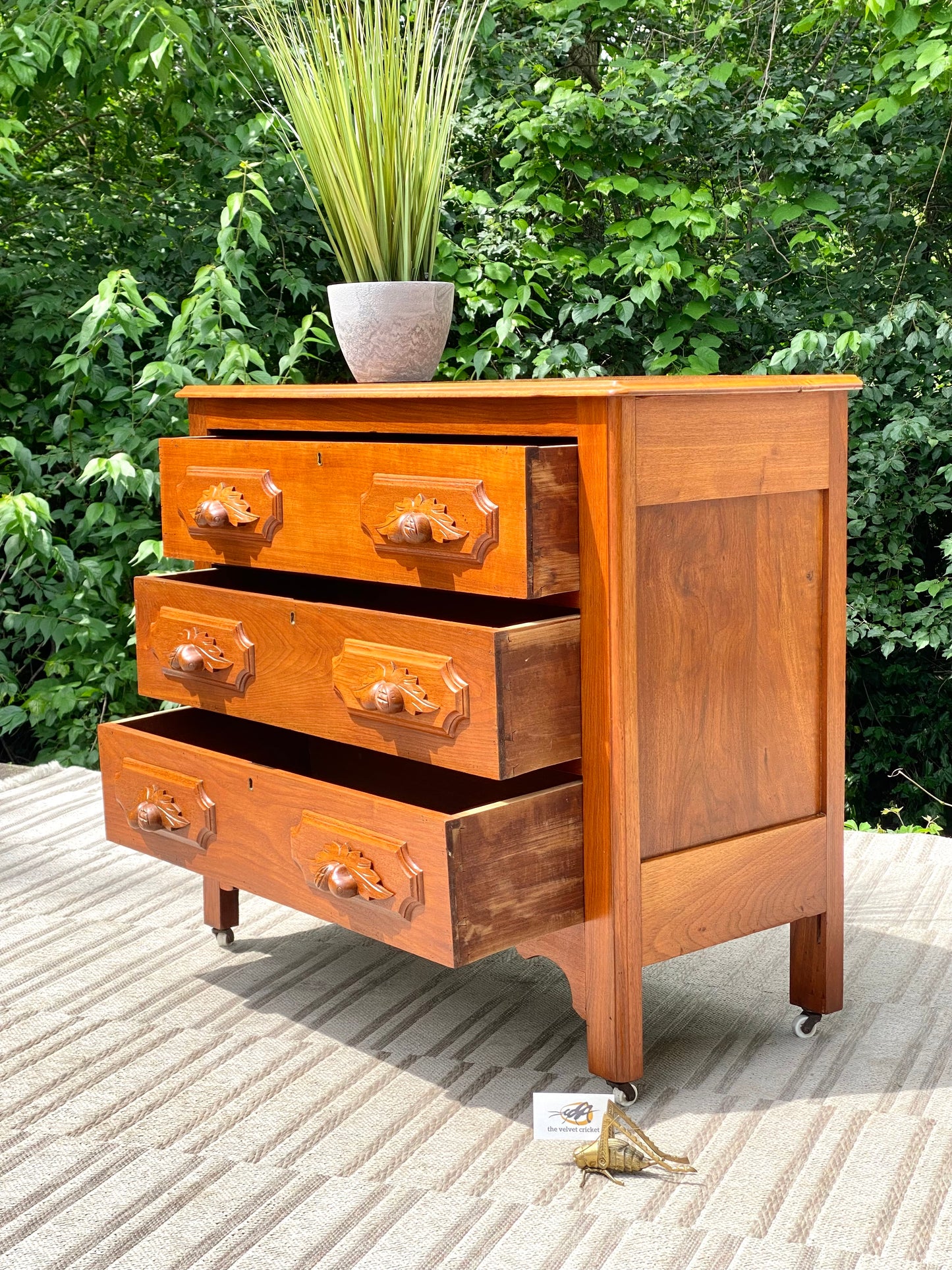 Vintage Wooden Pine Cone 3 Drawer Dresser