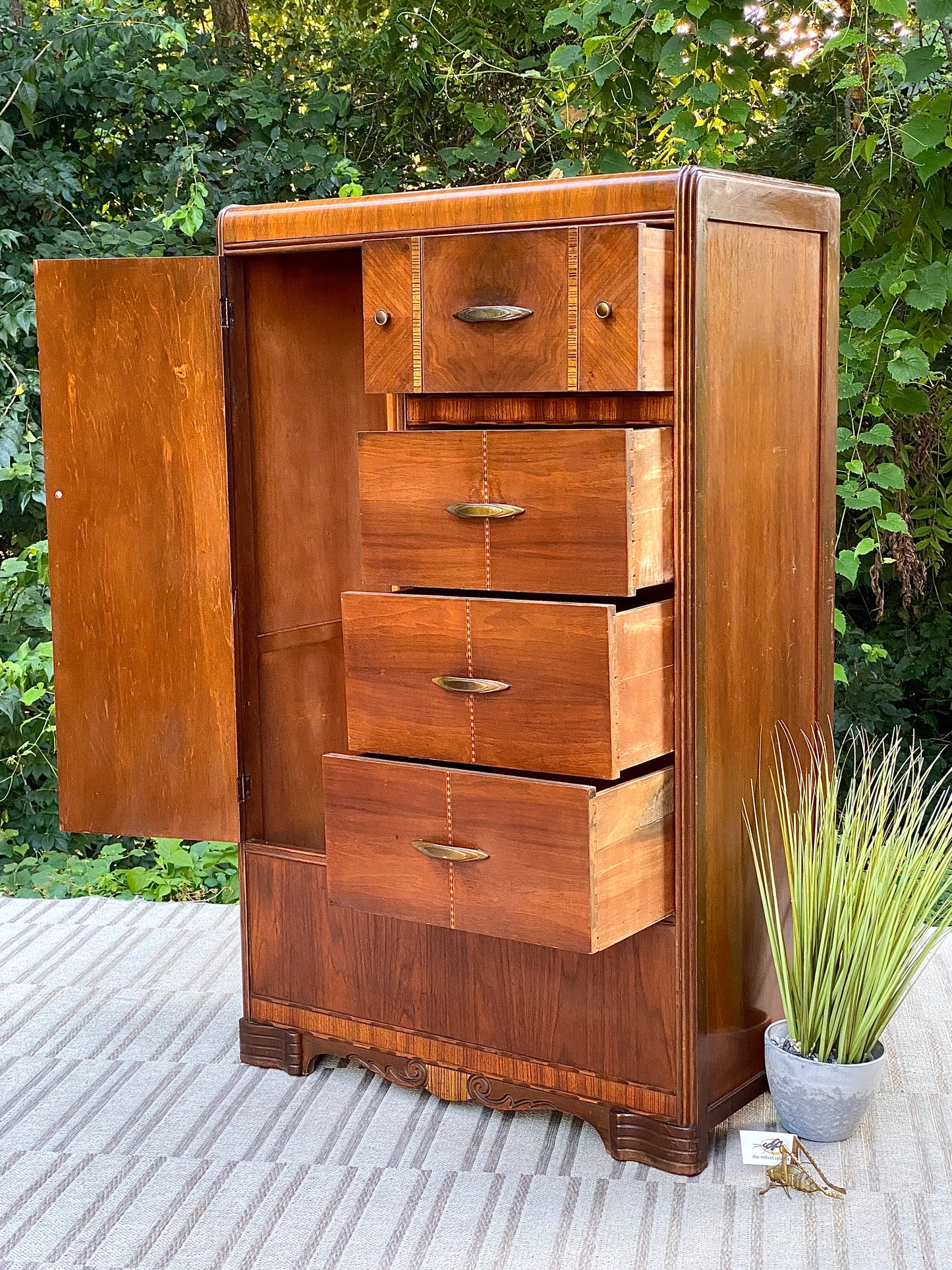 Nice Vintage Art Deco Wooden Wardrobe