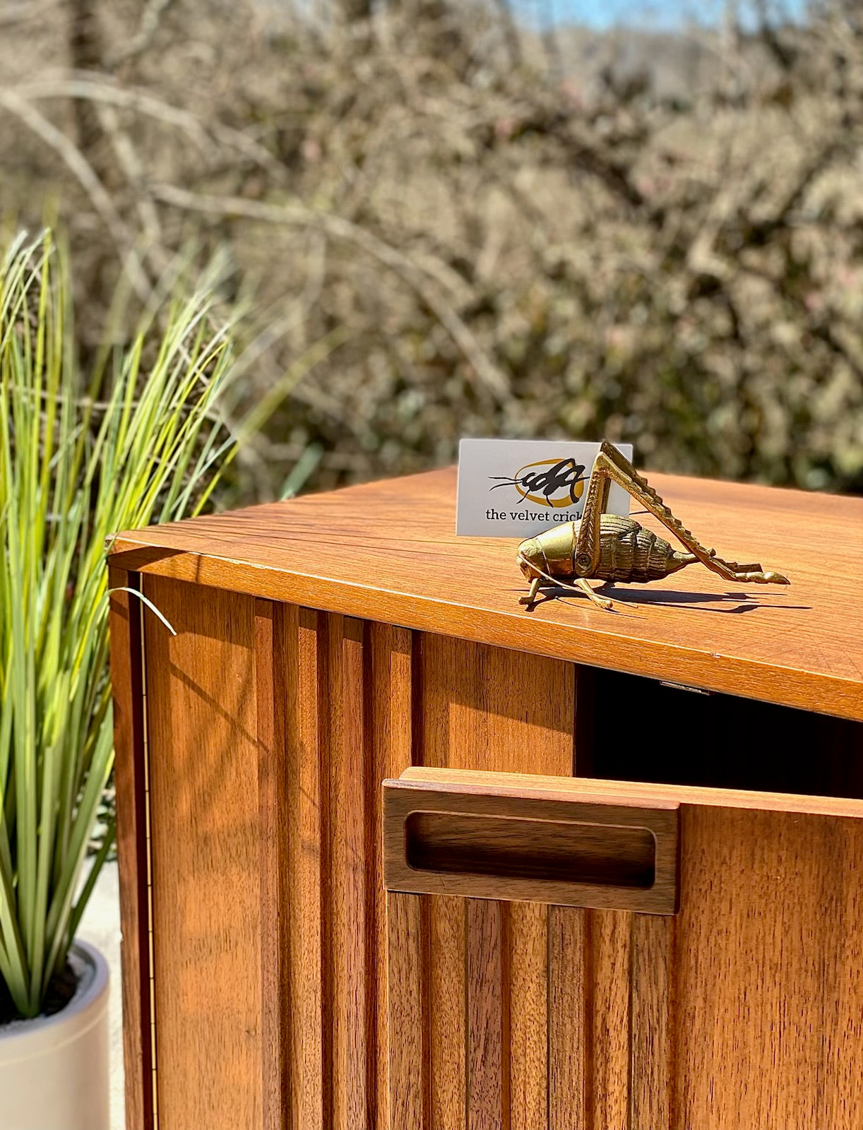 Vintage Pair of MCM End Table Nightstands