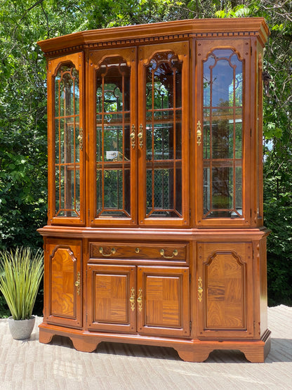 Gorgeous Lexington 2 Piece Lighted Hutch Display Cabinet