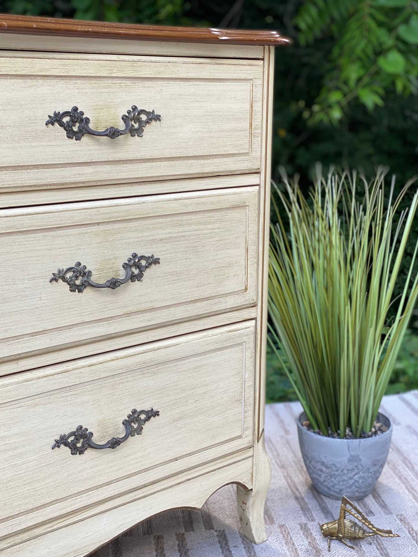 Vintage French Provincial Wooden 6 Drawer Dresser