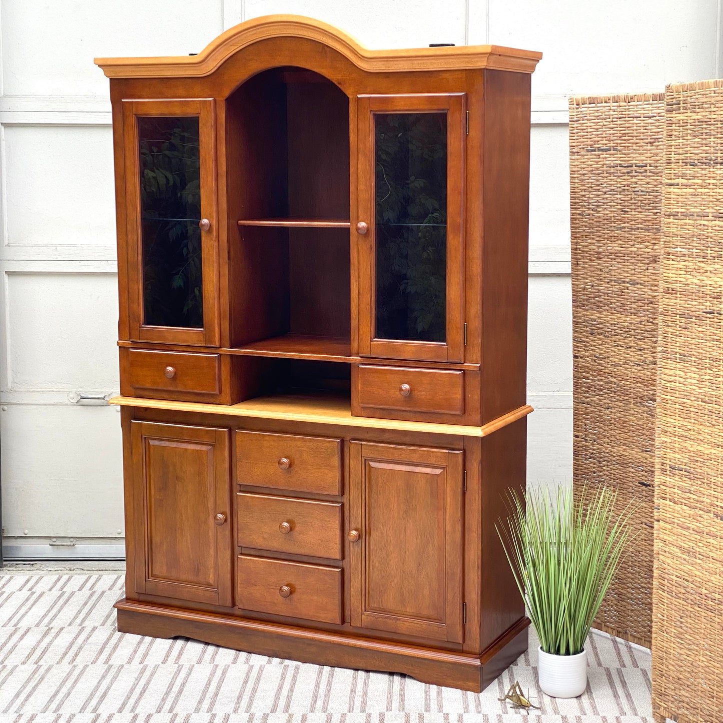 Modern 2 Tone Wooden Hutch