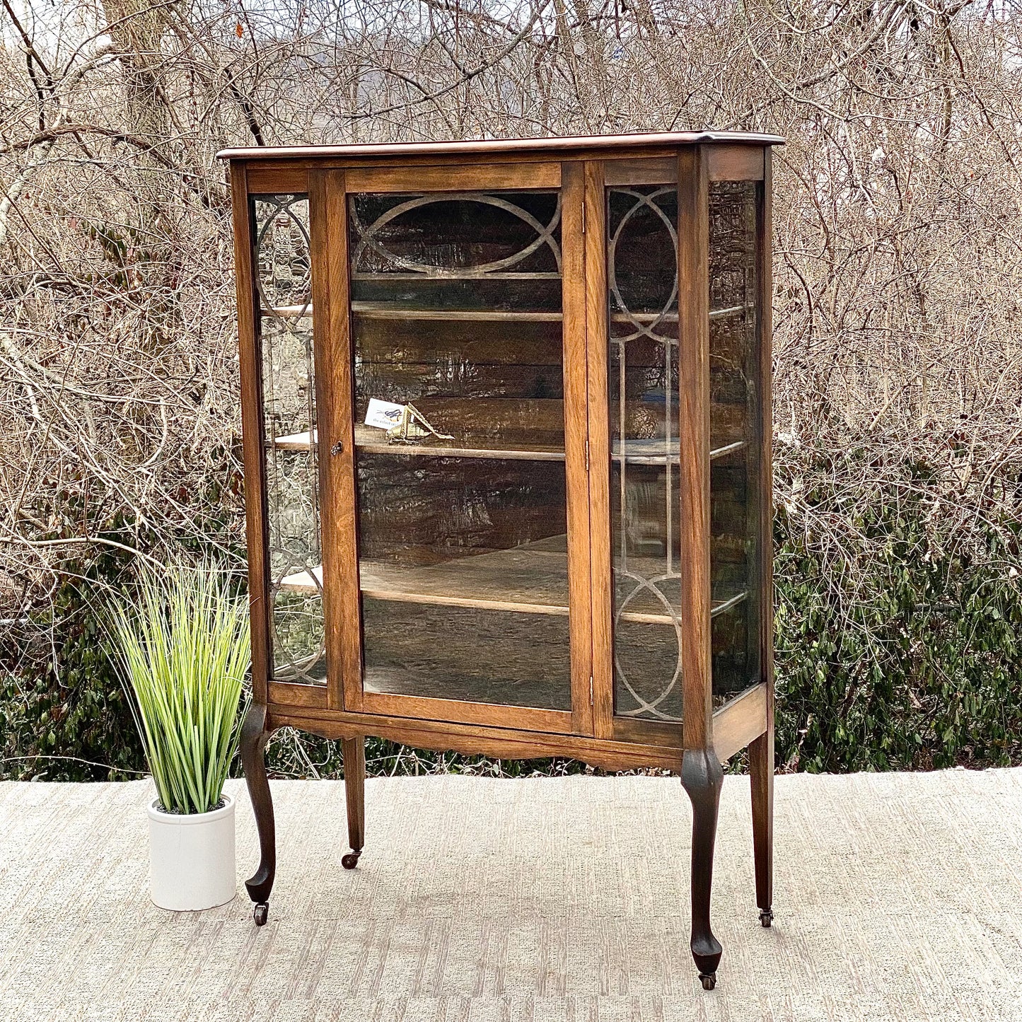 Gorgeous Vintage Display Curio Cabinet