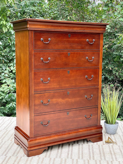Nice Wooden Broyhill 5 Drawer Highboy Dresser