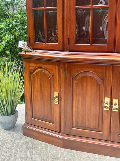Beautiful Pennsylvania House Cherry Display Hutch
