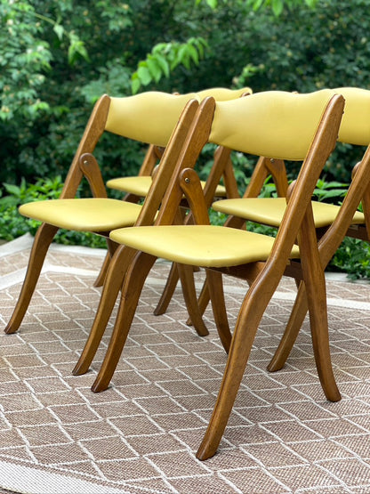 MCM Set of 4 Wonderfold Folding Chairs