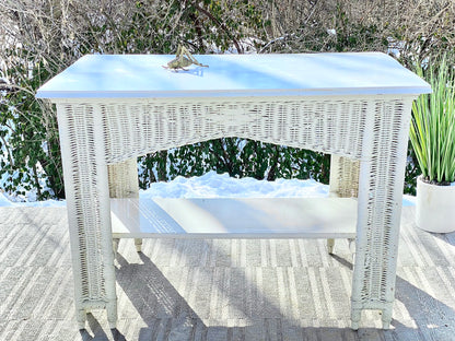 Vintage White Wicker Table Desk