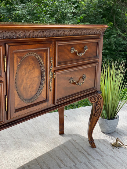 Beautiful Wooden Hallway Table Credenza