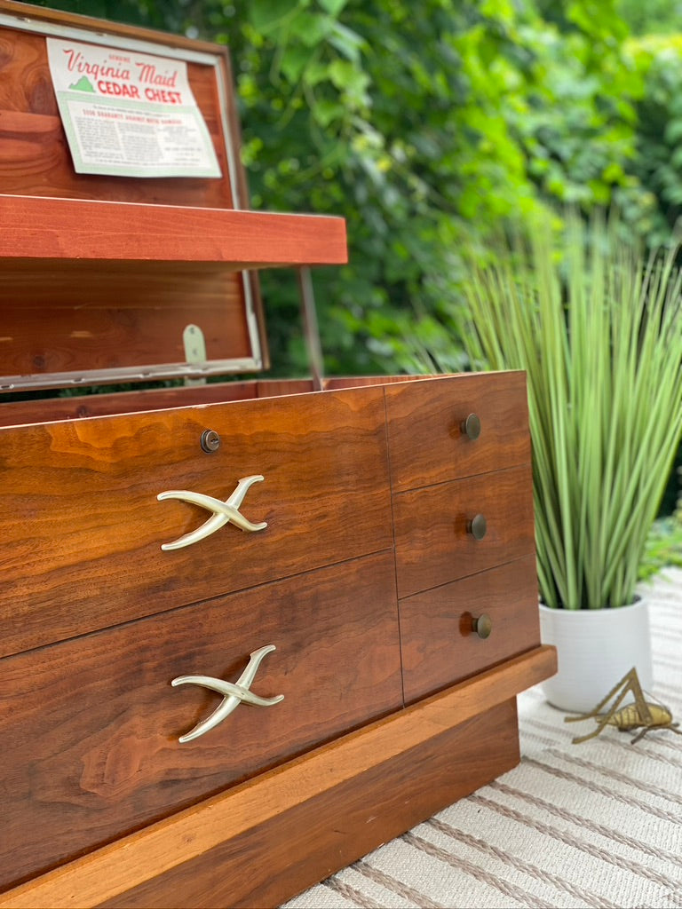 Retro MCM Lane Cedar Chest