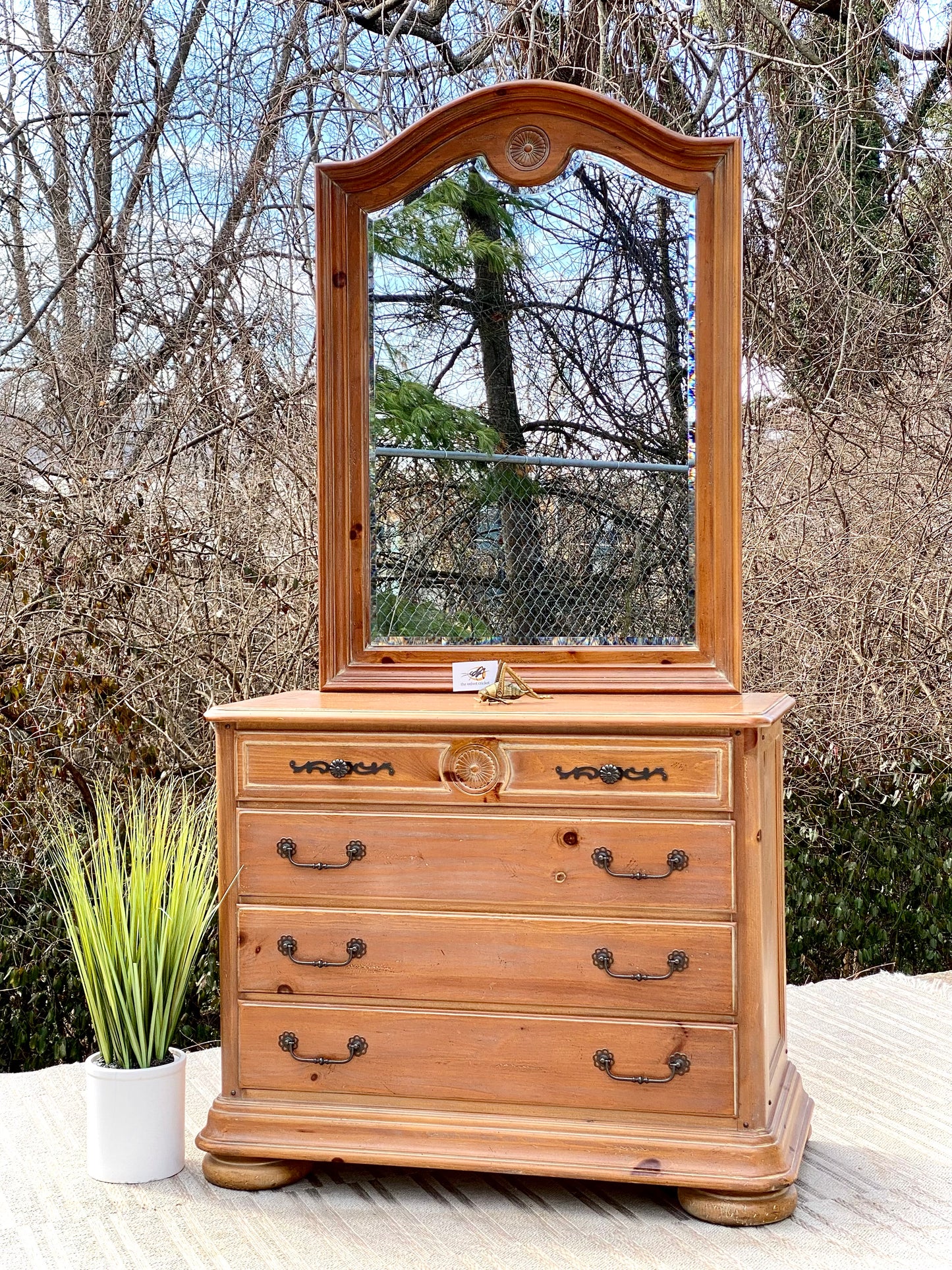 National Mt Airy Wooden Dresser with Mirror