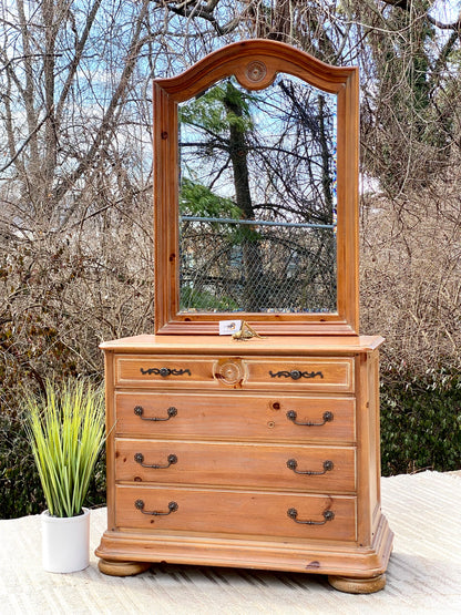 National Mt Airy Wooden Dresser with Mirror