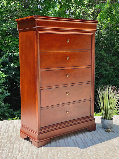 Nice Thomasville Wooden 5 Drawer Highboy Dresser