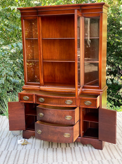Vintage Federal Style Wooden Display Hutch