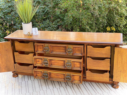 Vintage Stanley 9 Drawer Lowboy Dresser