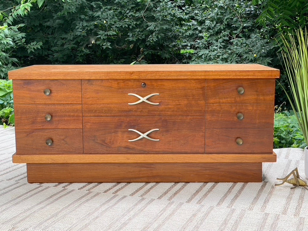 Retro MCM Lane Cedar Chest