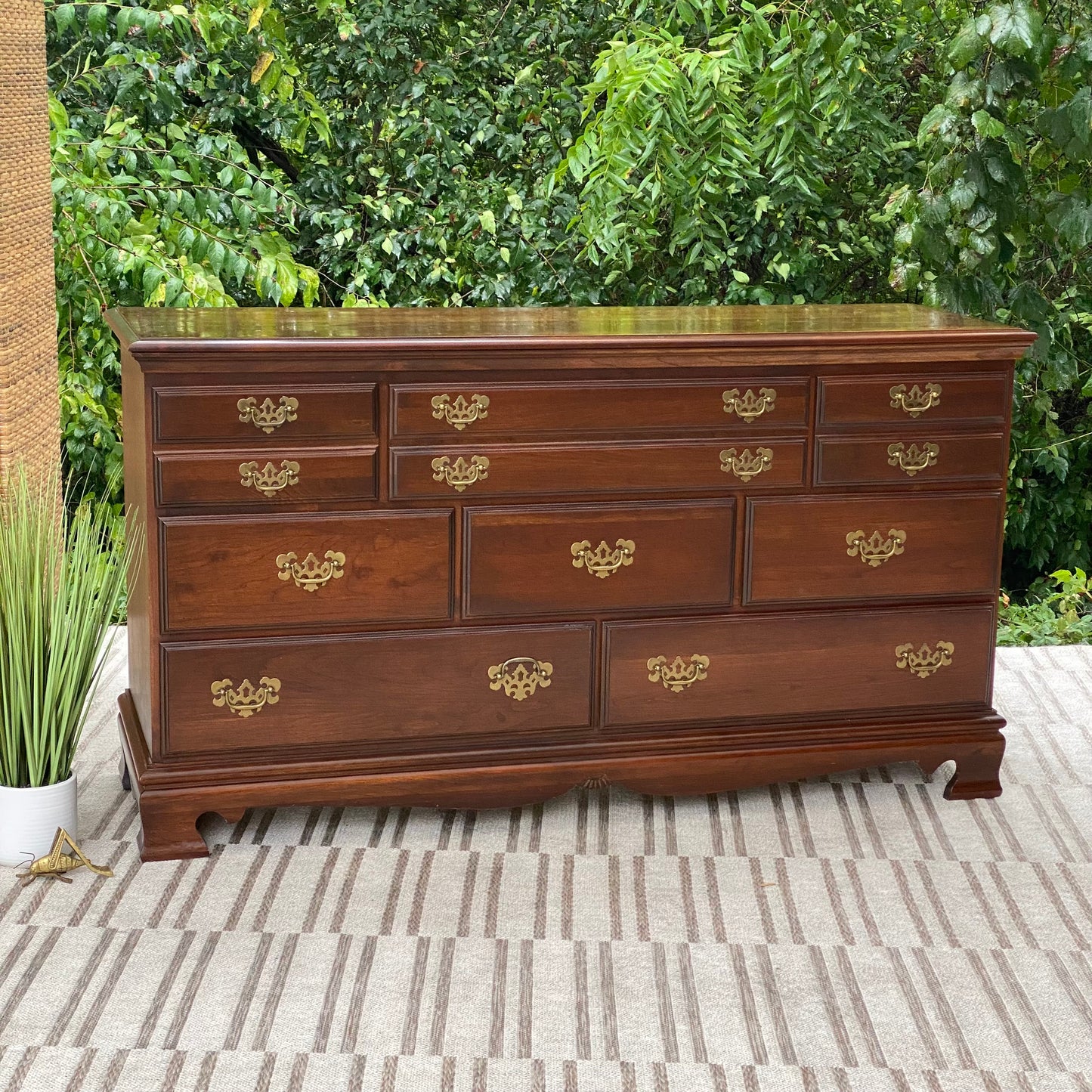 Nice Wooden 8 Drawer Dresser