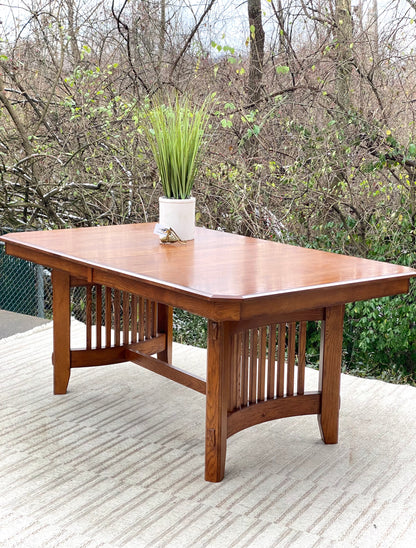 Beautiful Arts & Crafts Style Wooden Dining Table