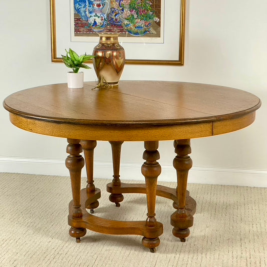 Antique Oak Round Table