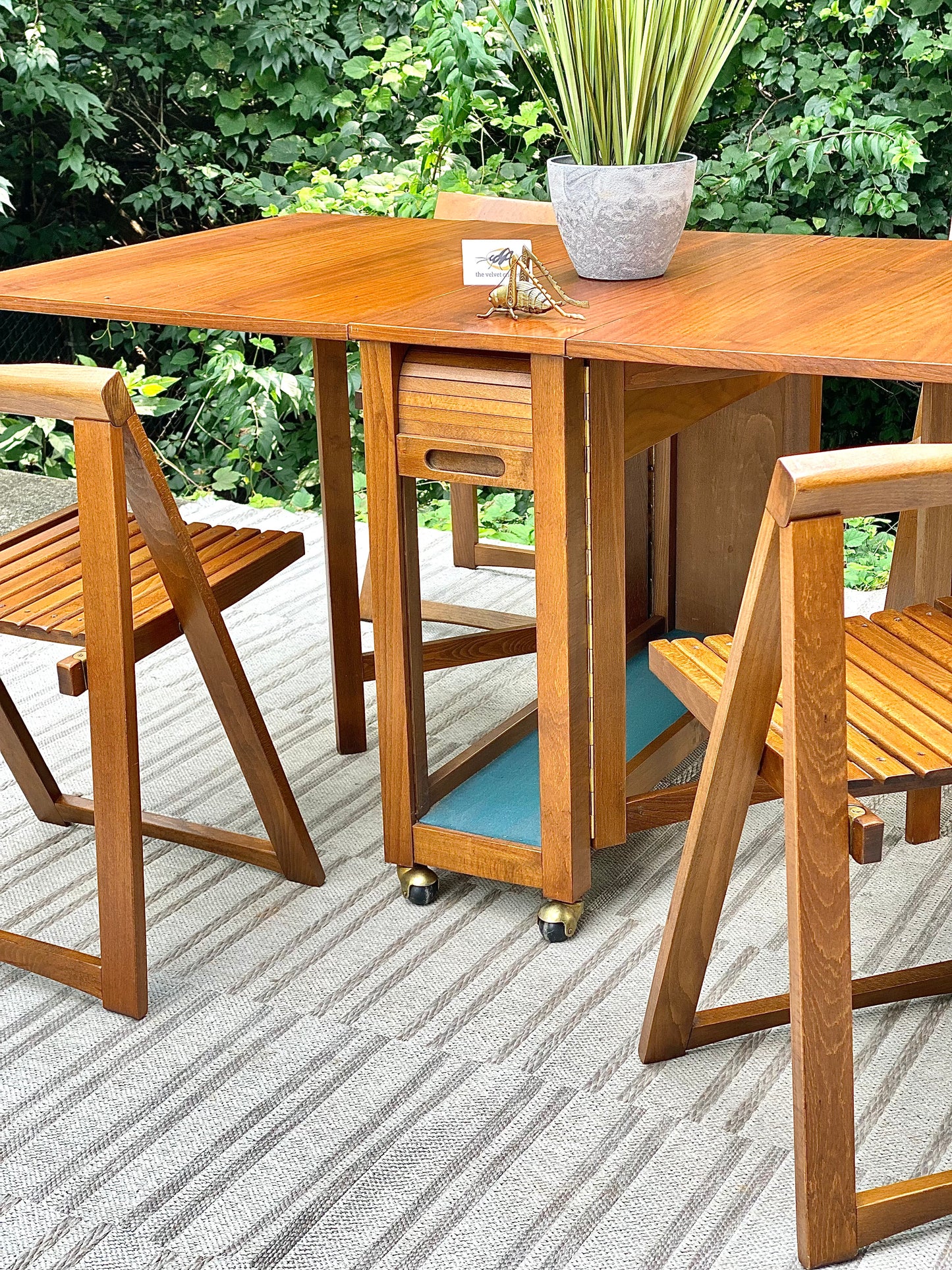 Vintage MCM Aldo Jacober Drop Leaf Table with 4 Folding Chairs