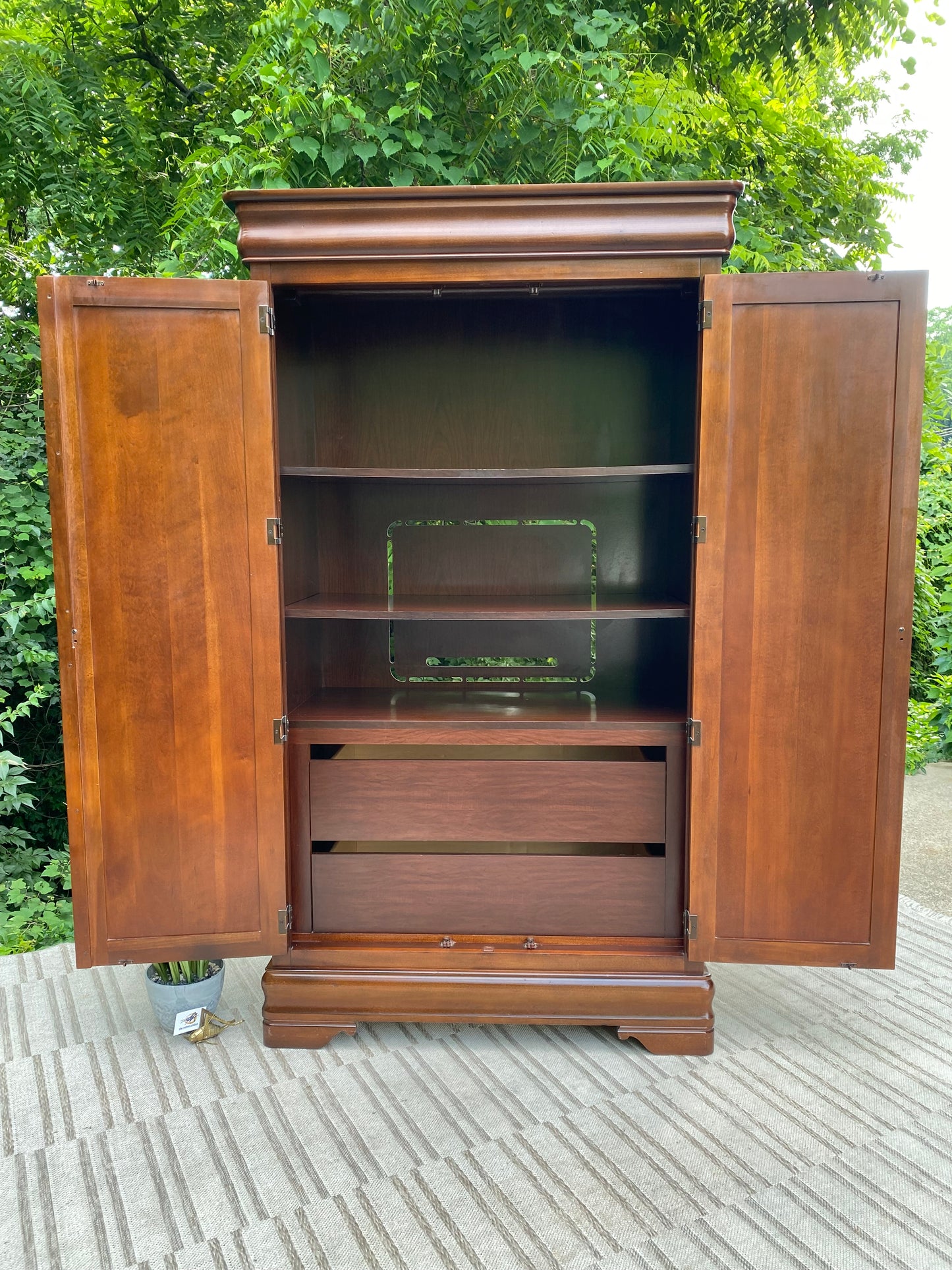 Nice Broyhill Wooden Wardrobe Armoire Cabinet