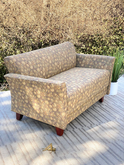 Nice Carolina Upholstered Loveseat