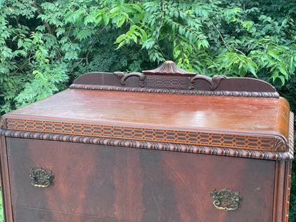 Antique Mahogany 5 Drawer Dresser