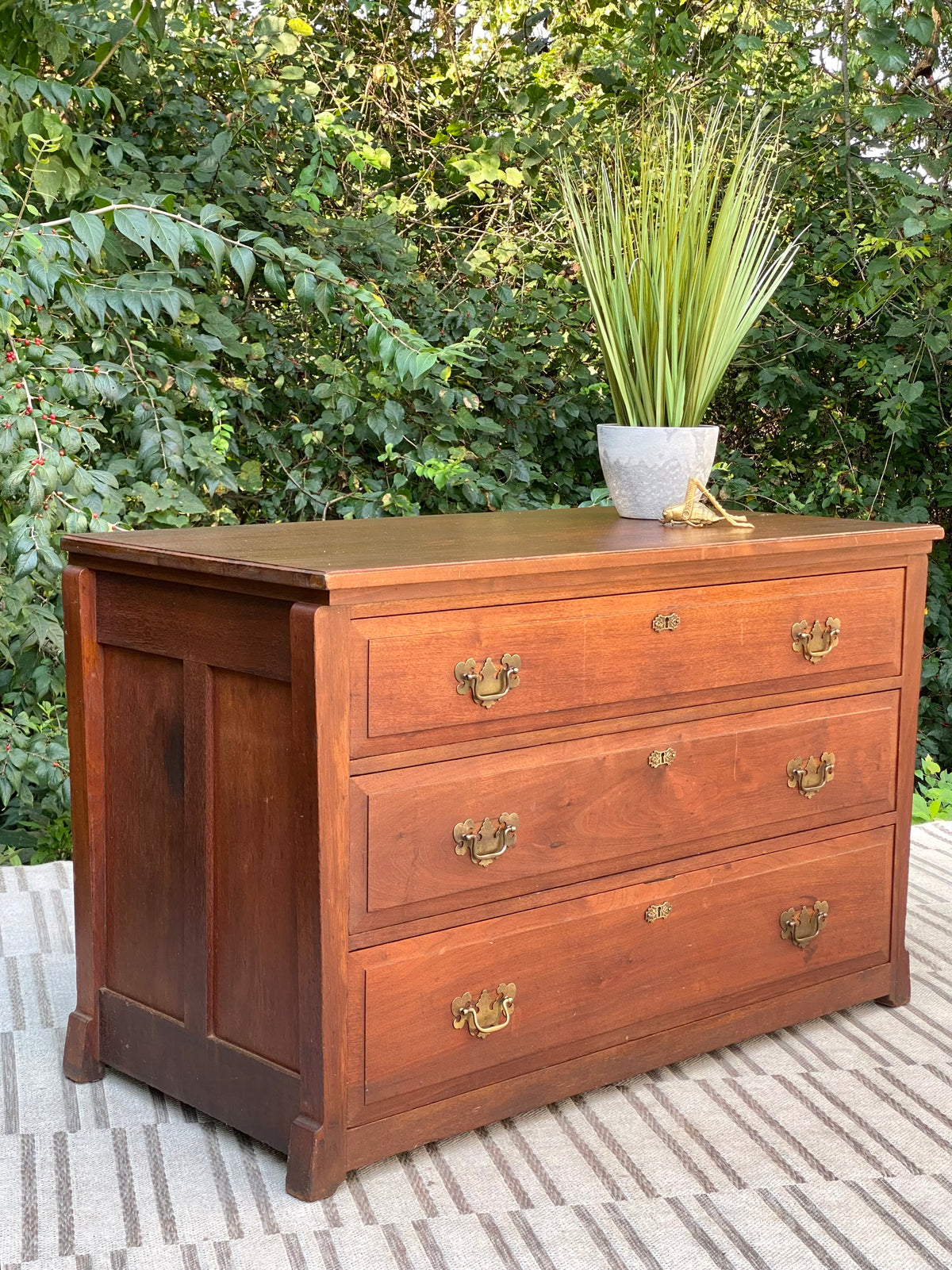 Vintage Wooden 3 Drawer Dresser