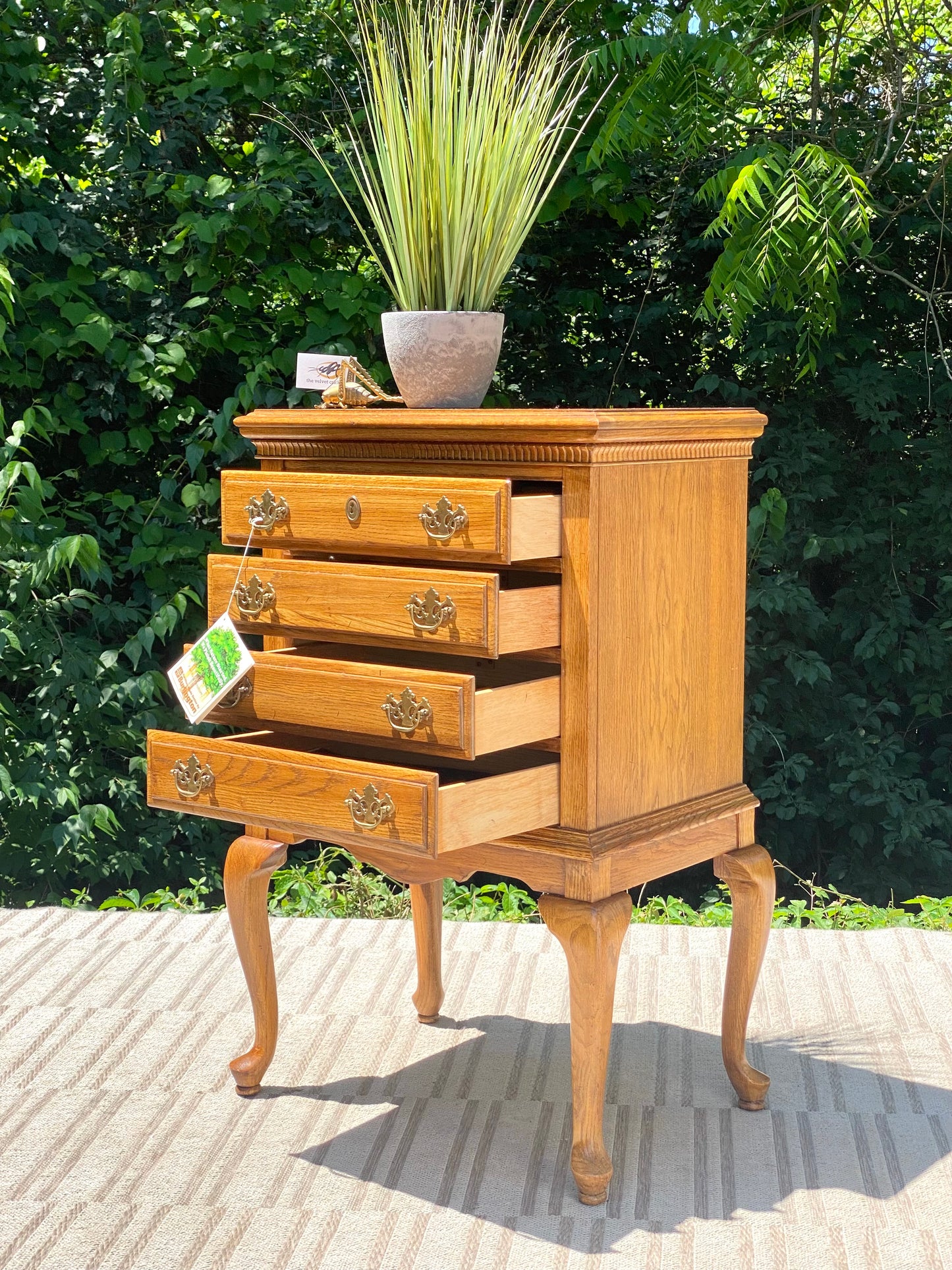 Nice Burlington Solid Oak 4 Drawer Chest of Drawers