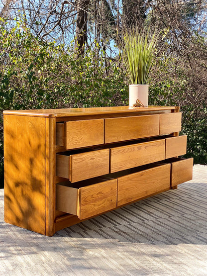 Nice Webb Wooden 9 Drawer Lowboy Dresser