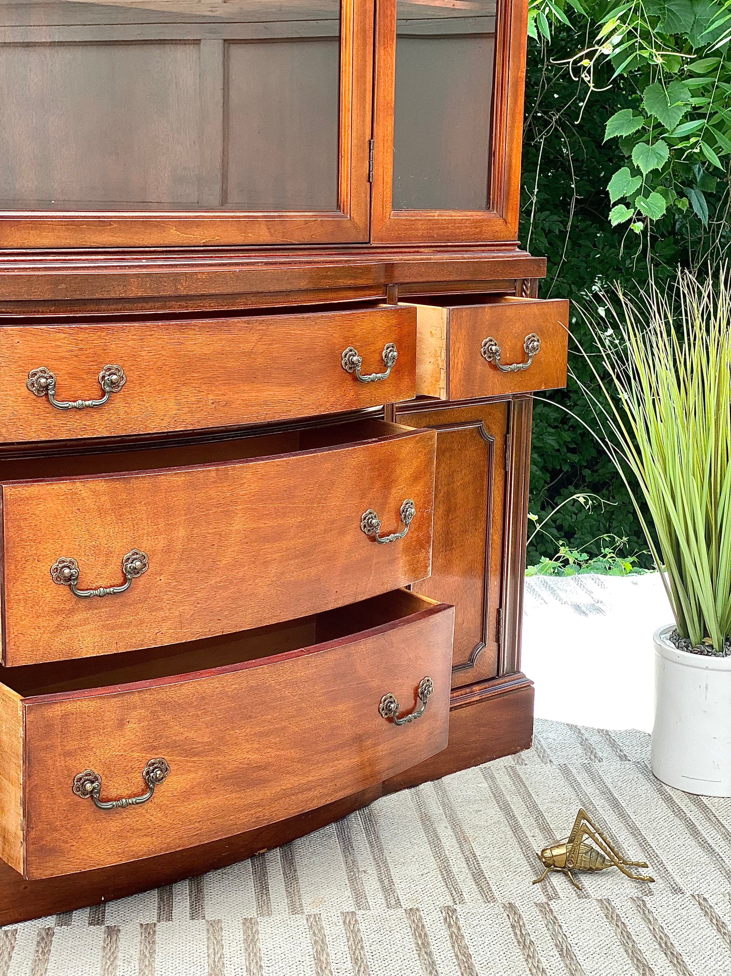 Gorgeous Vintage Mengel Mahogany Hutch