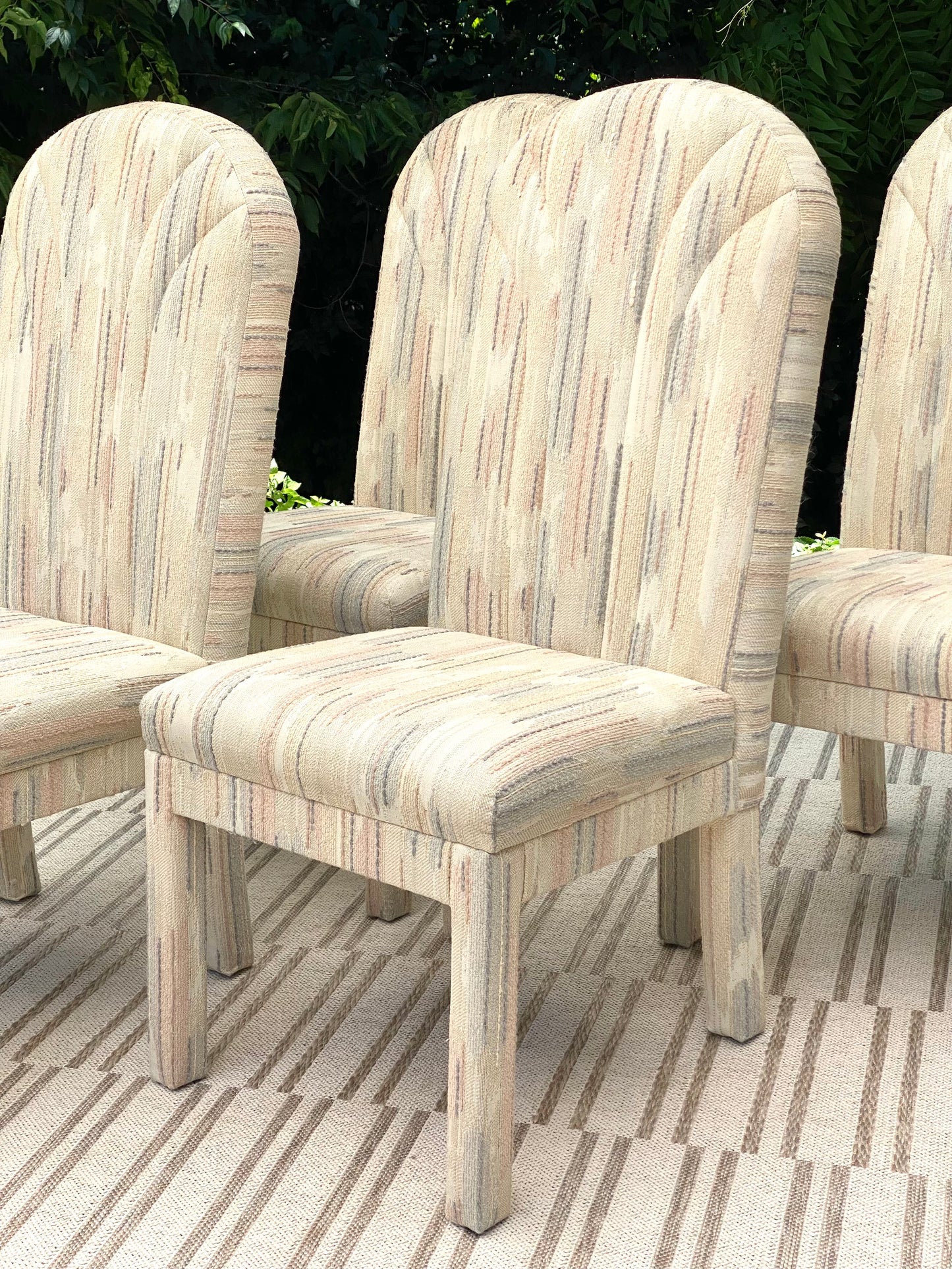 Retro Clam Back Uhpolstered Chairs