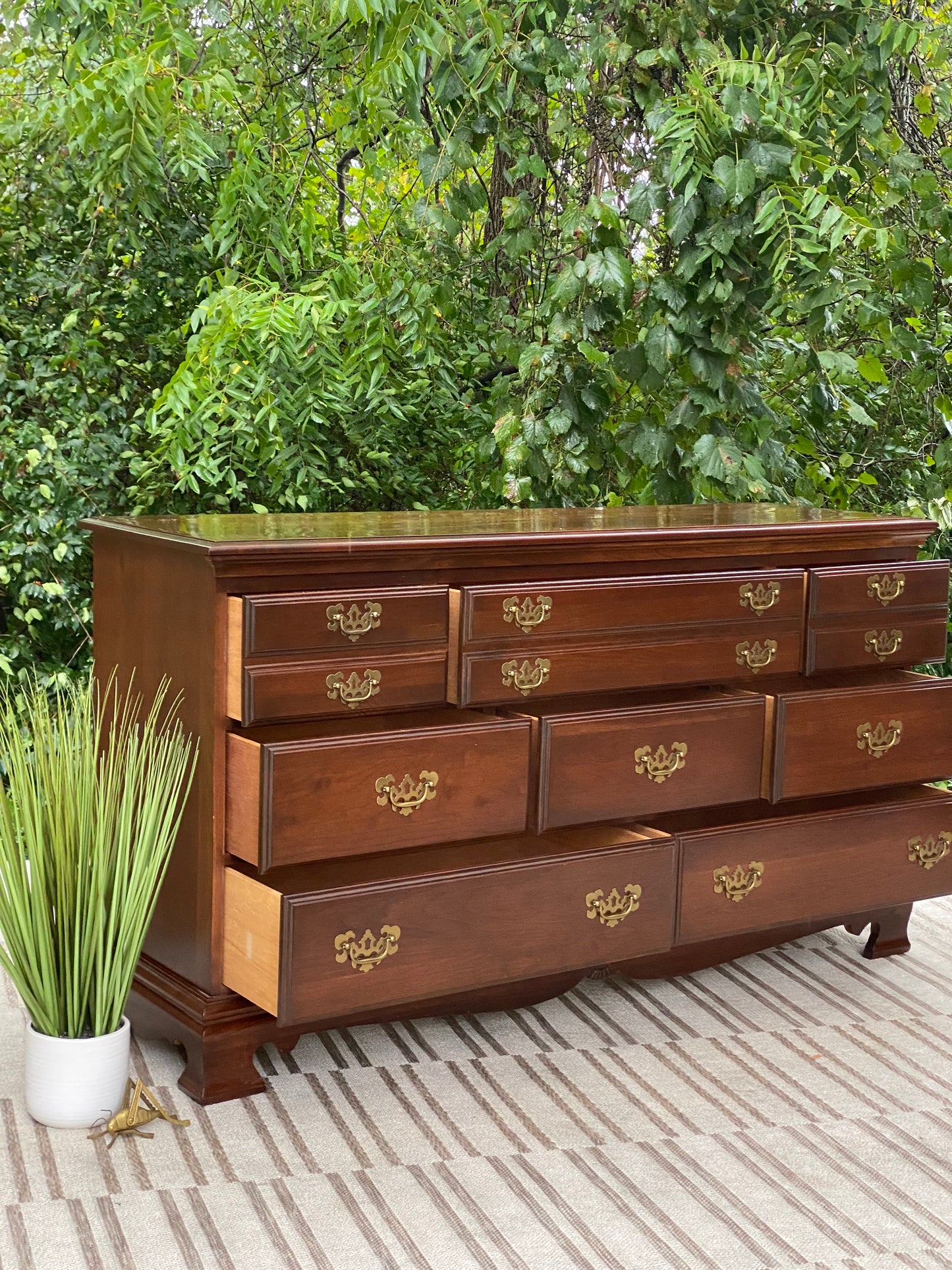 Nice Wooden 8 Drawer Dresser