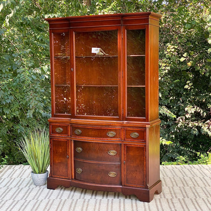Vintage Federal Style Wooden Display Hutch