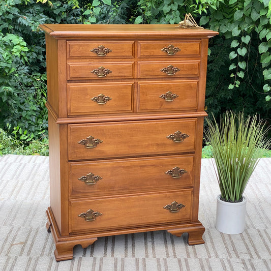 Young Hinkle Maple House 5 Drawer Dresser