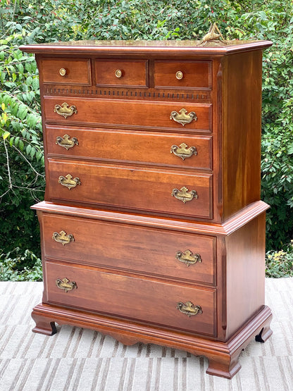 Nice Wooden 8 Drawer Dresser