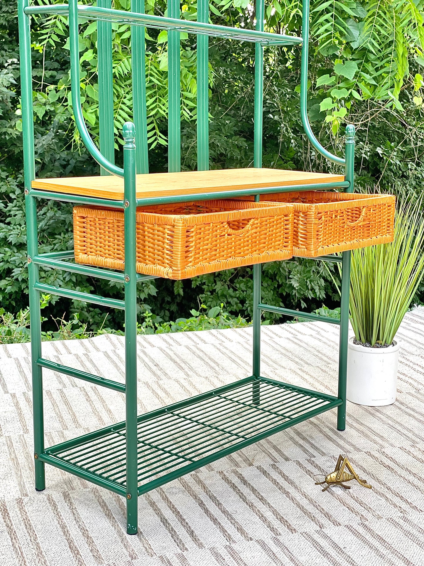 Green Metal Baker’s Rack