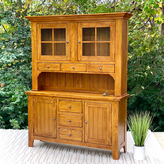Nice Solid Wood Arts & Crafts Style Hutch
