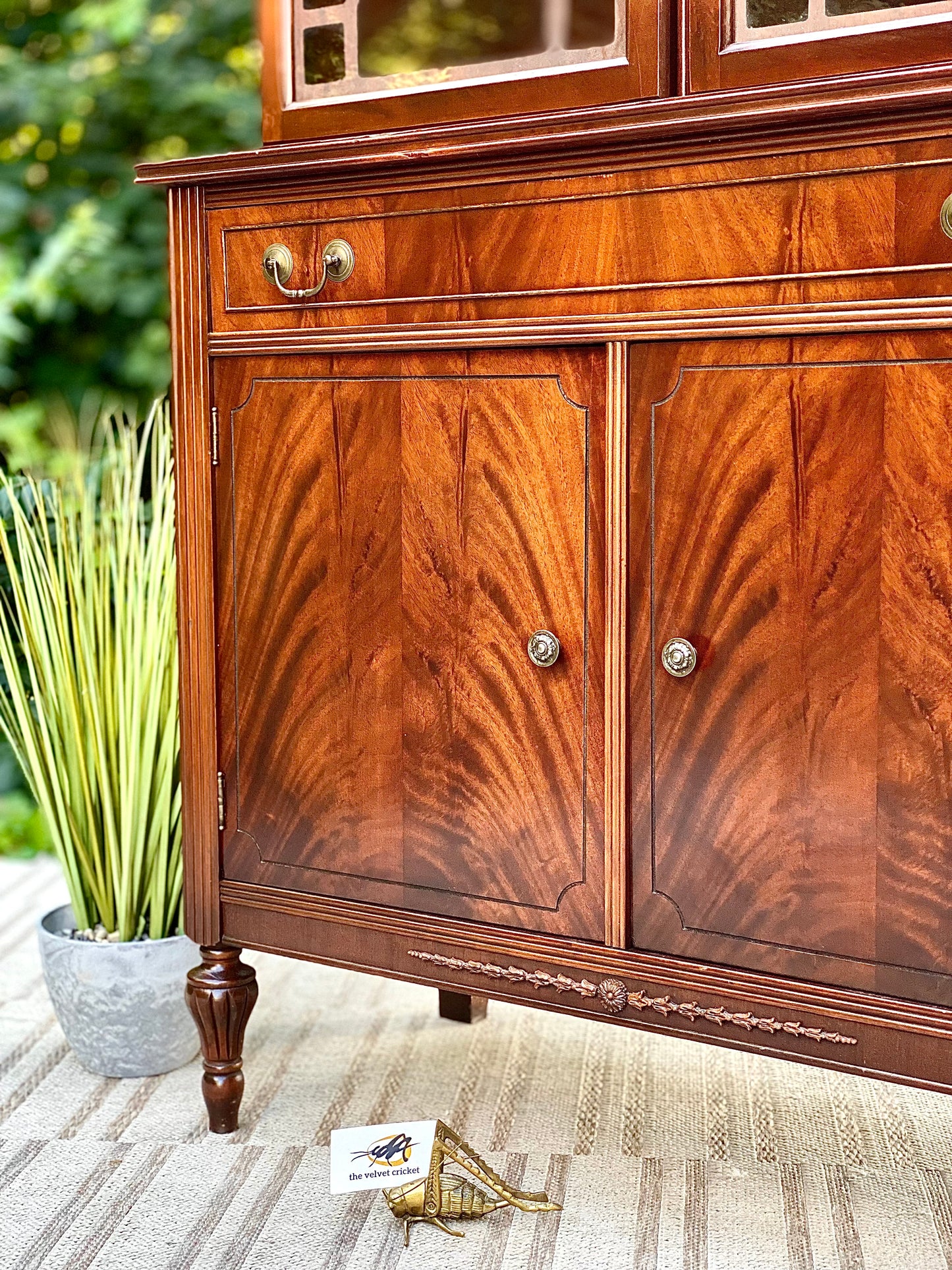 Vintage Federal Mahogany Display Hutch