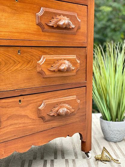 Vintage Pine 3 Drawer Dresser