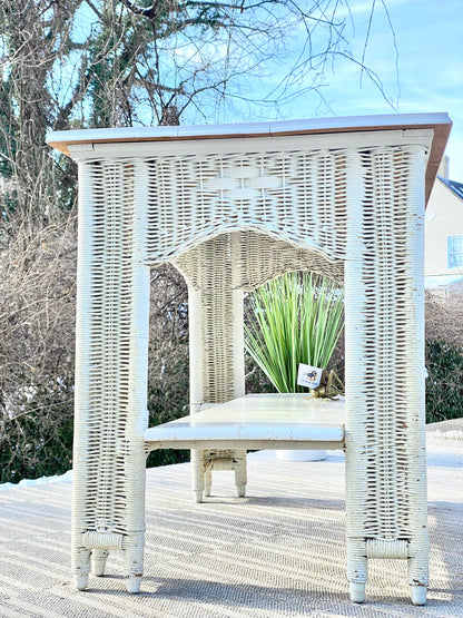 Vintage White Wicker Table Desk
