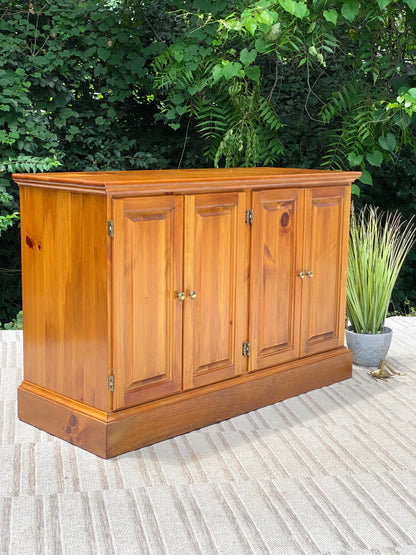 Nice Handmade Solid Pine Buffet Credenza