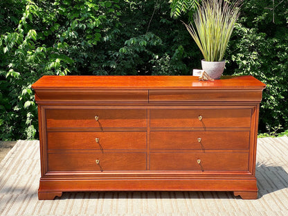 Nice Thomasville Wooden 6 Drawer Lowboy Dresser