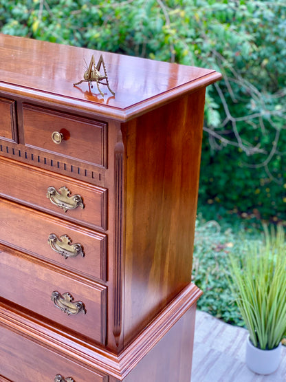 Nice Wooden 8 Drawer Dresser