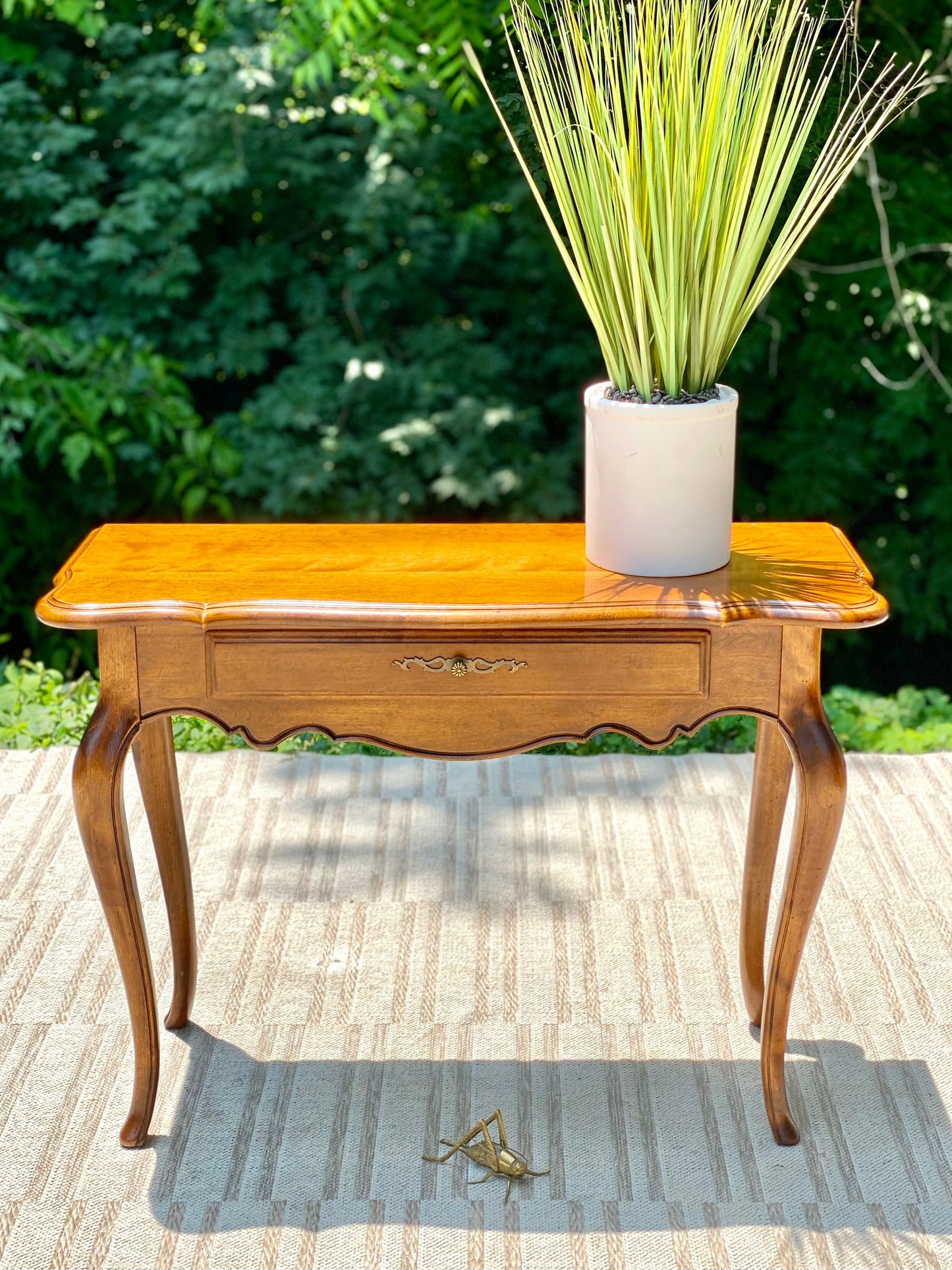 Ethan Allen Hallway Sofa Table
