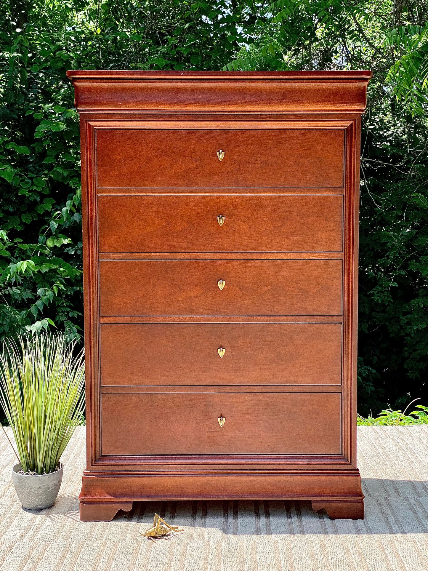 Nice Thomasville Wooden 5 Drawer Highboy Dresser